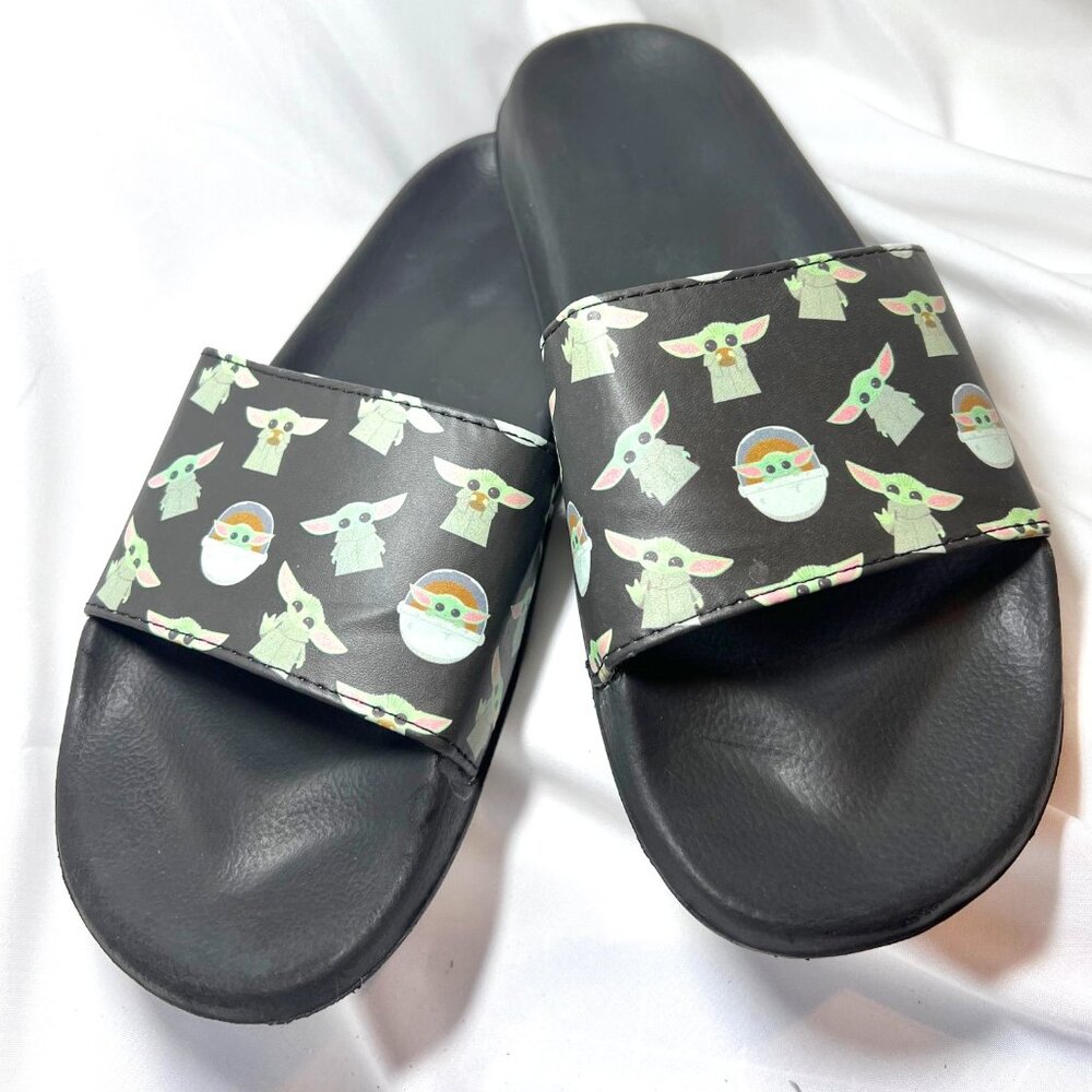 Star Wars-The Mandalorian-Yoda (child Grogu) Sandals Slip Ons-Unisex Size Medium